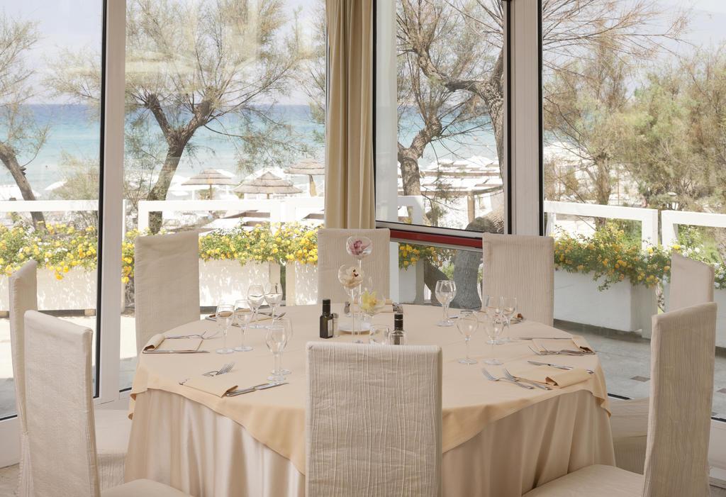 Grand Hotel Costa Brada 29/43