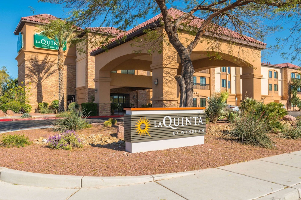 La Quinta Inn & Suites by Wyndham Las Vegas Airport South 1/46