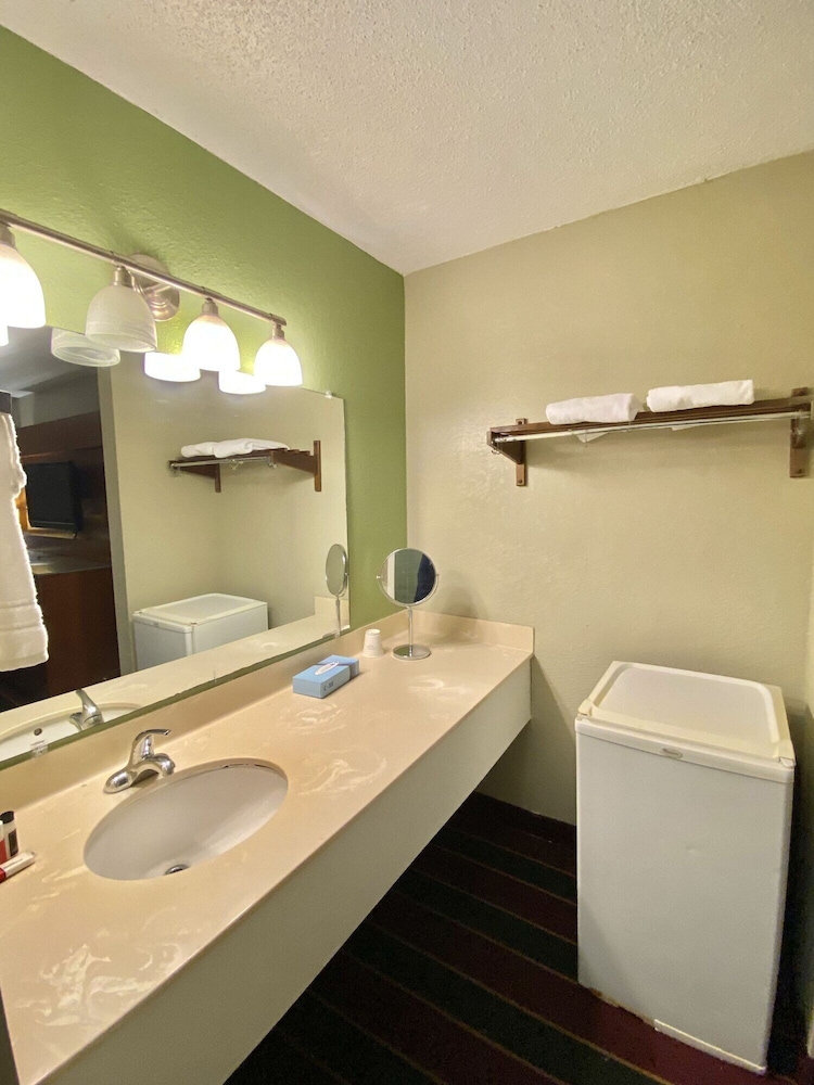 Motel6 Forrest City, AR 20/21