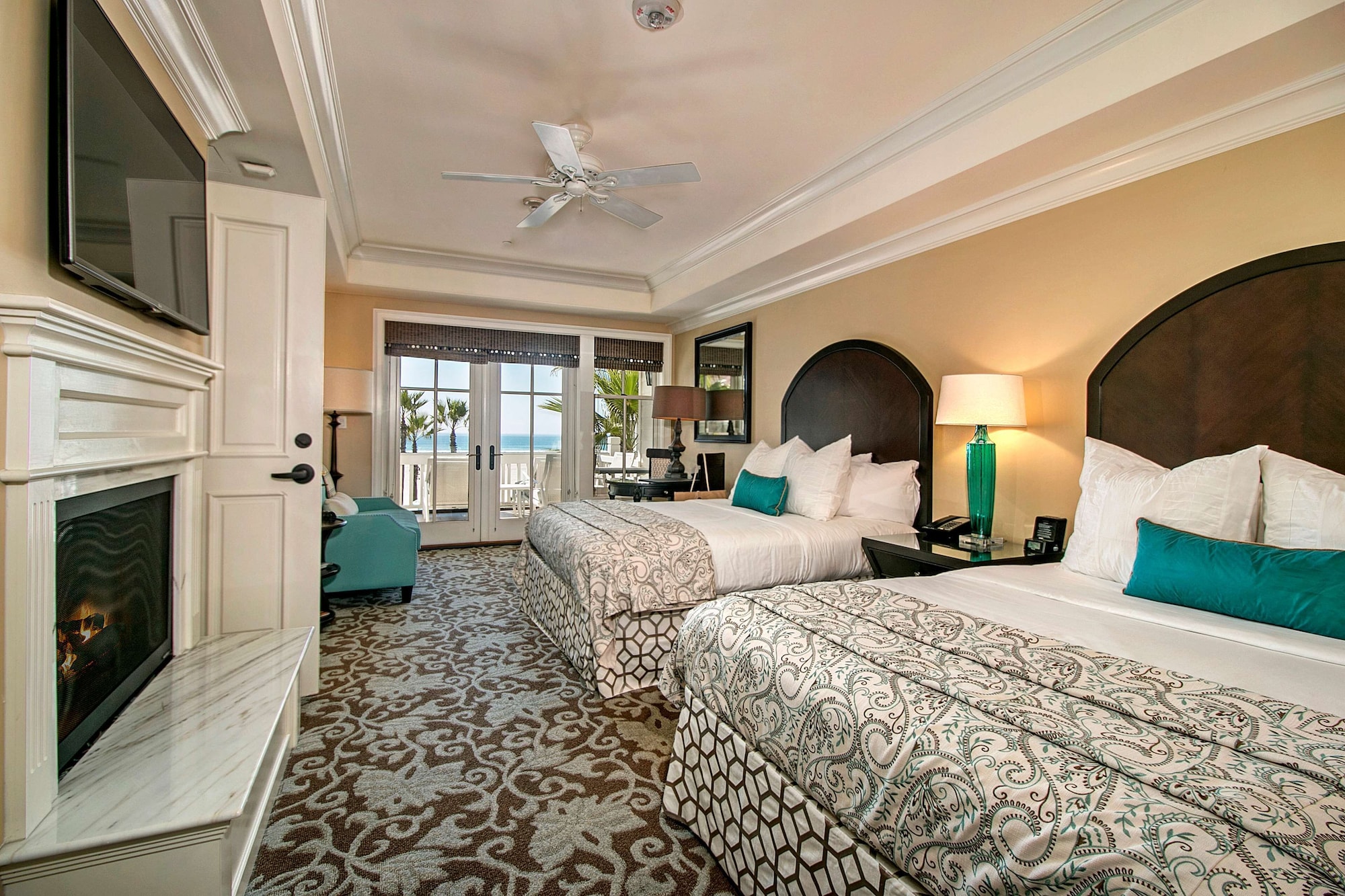 فيلا بسريرين كوين بإطلالة على البحر لذوي الإعاقة، Beach Village at The Del, LXR Hotels & Resorts 3/5