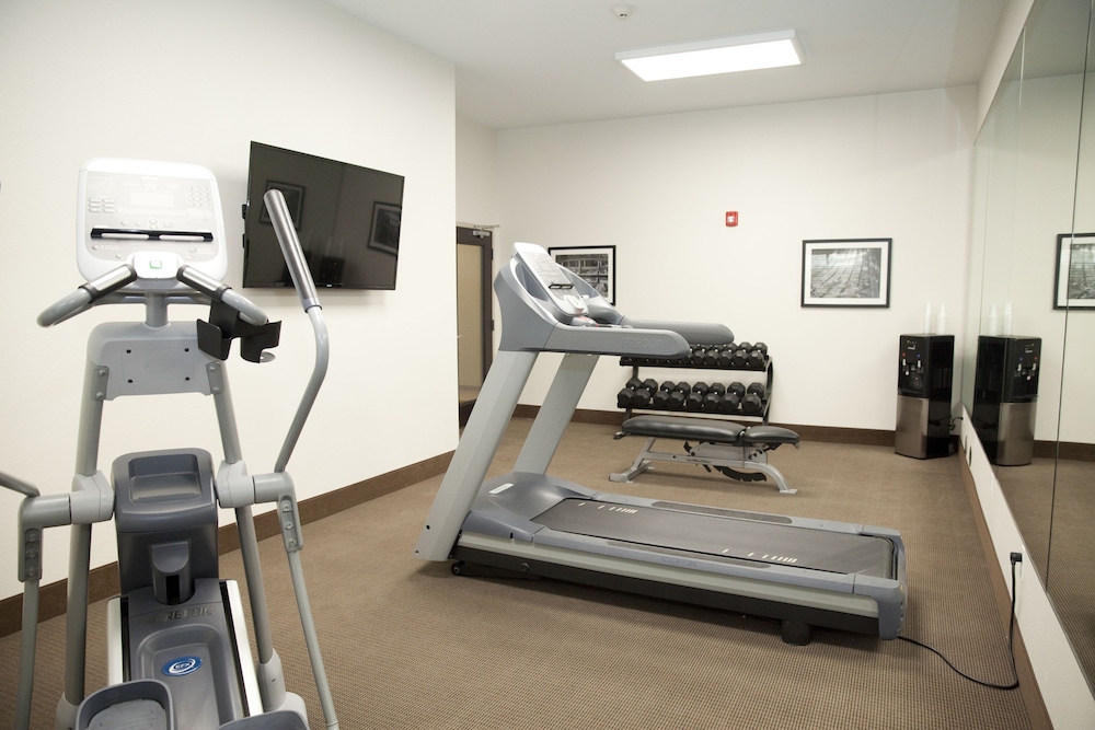 Sleep Inn & Suites Belmont / St. Clairsville 23/45