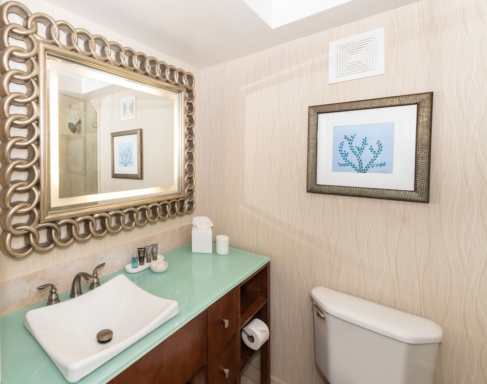 One Ocean Resort & Spa 62/62