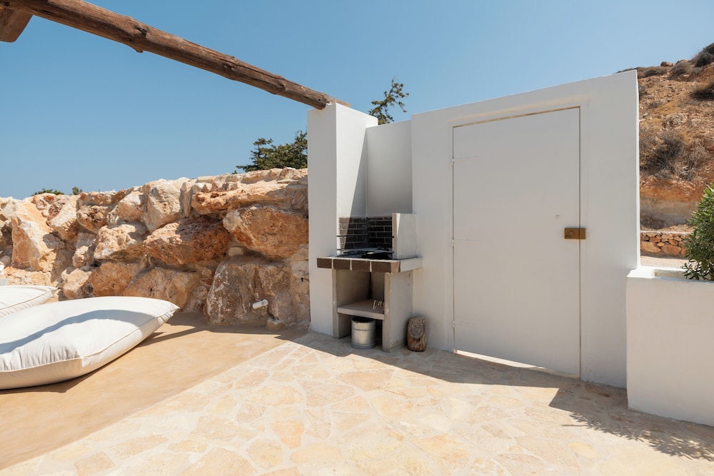 Krios Luxury Suites 23/50