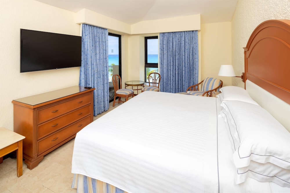 Premium, Suite, King Bed, Ocean Front