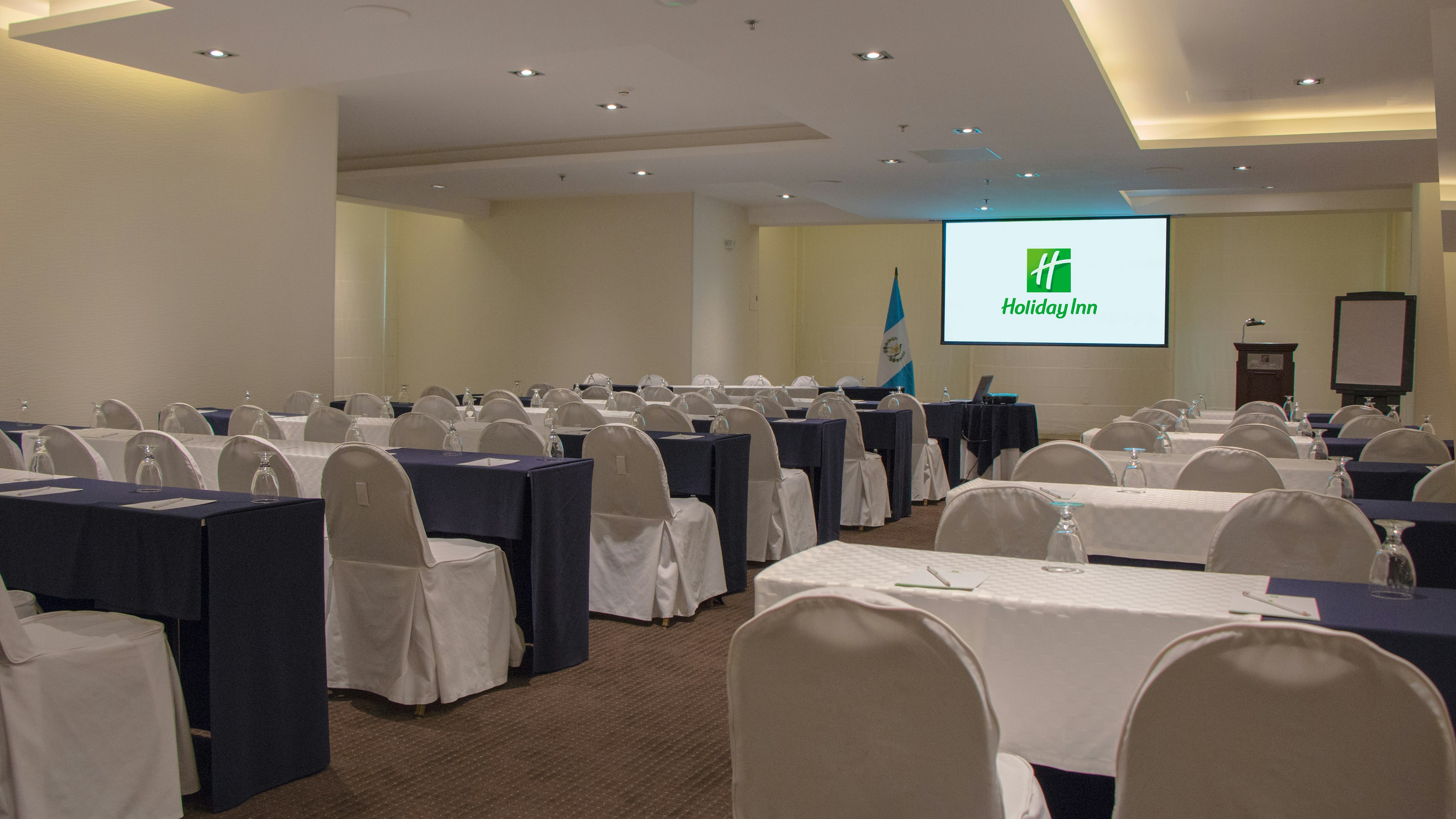 HOLIDAY INN GUATEMALA 68/78