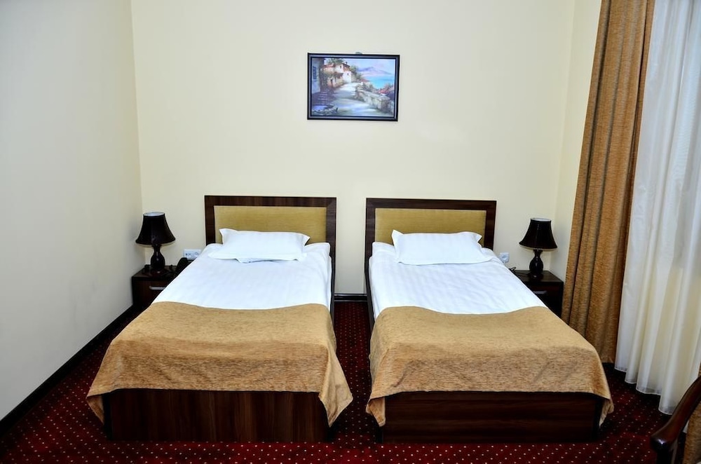 Hotel Diyora 13/37