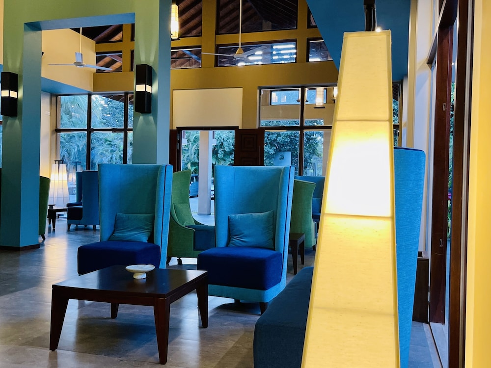 Chaarya Resort Spa By Chandrika 54/60