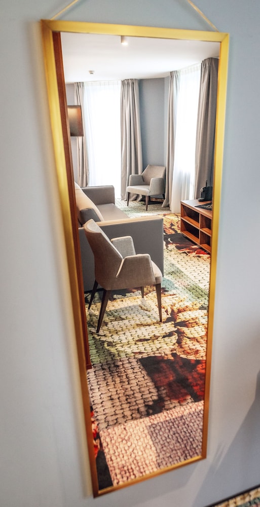 Hotel des Vosges BW Premier Collection 43/57