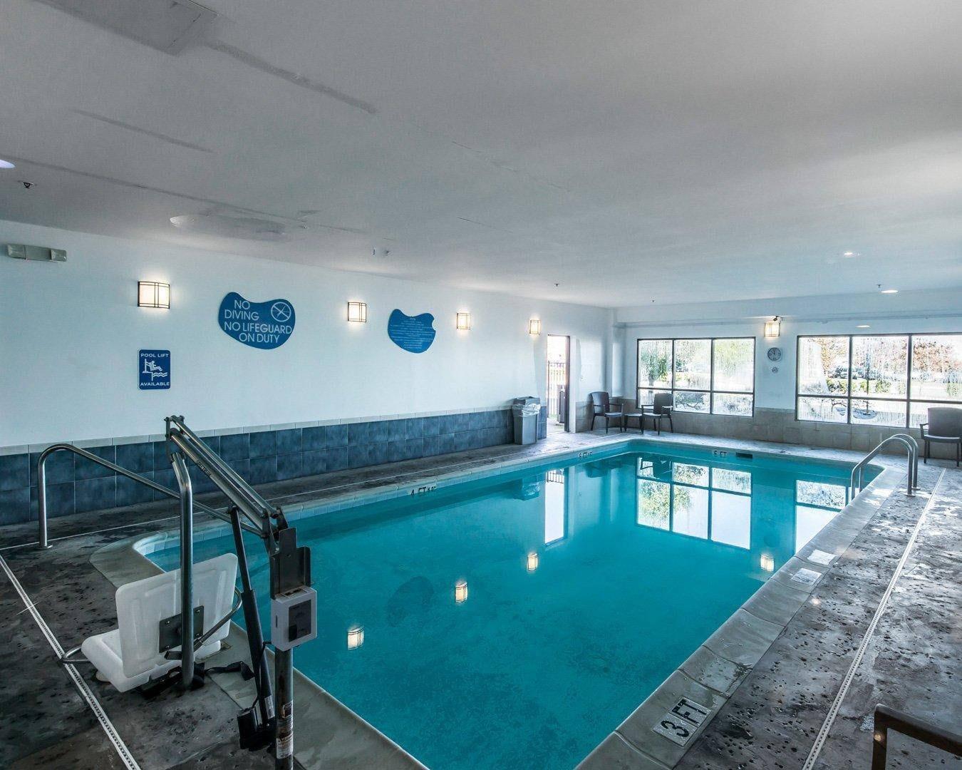 Sleep Inn and Suites Winchester 21/25