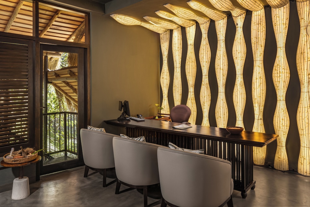 98 Acres Resort and Spa 5/50