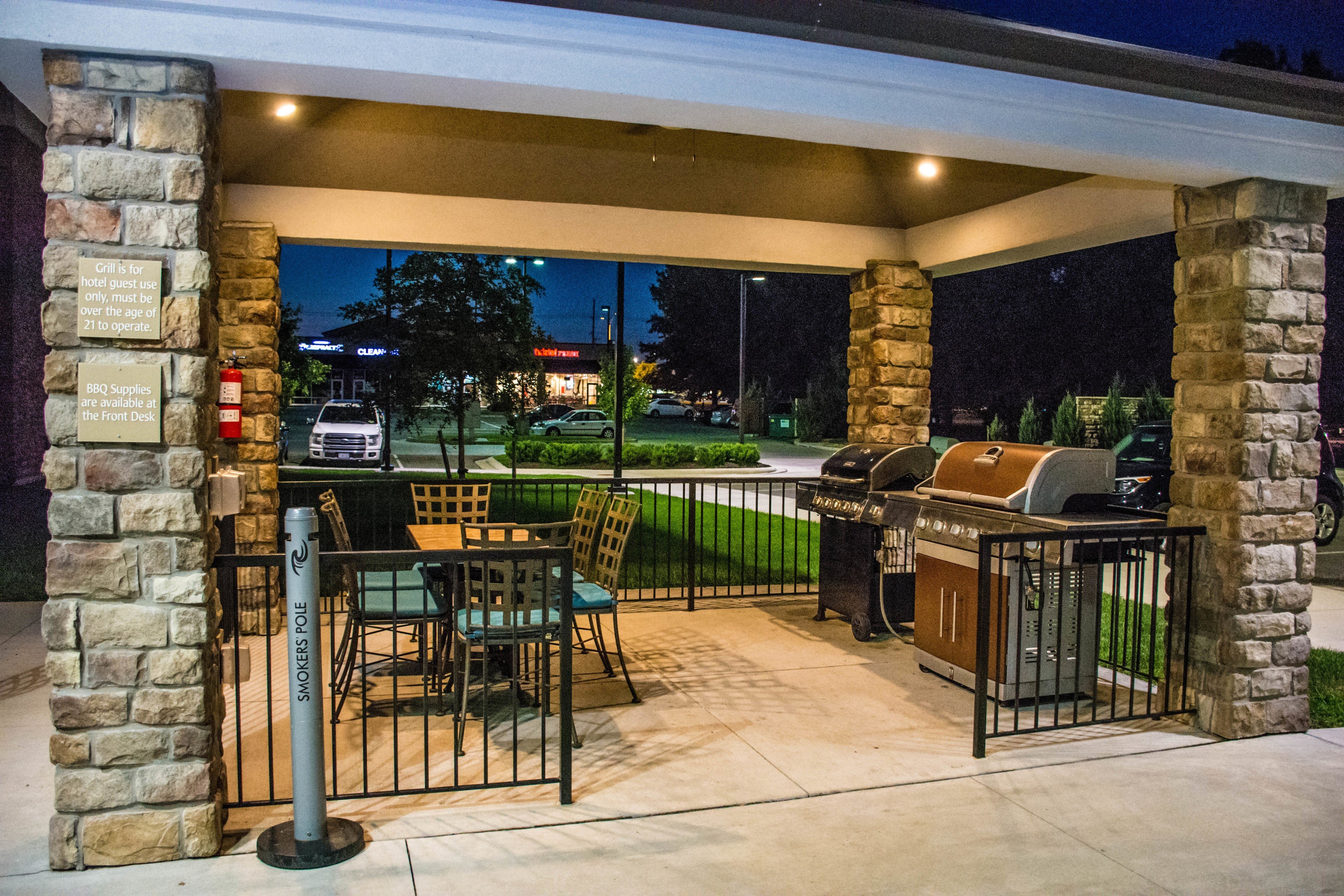 CANDLEWOOD SUITES OVERLAND PARK 41/59