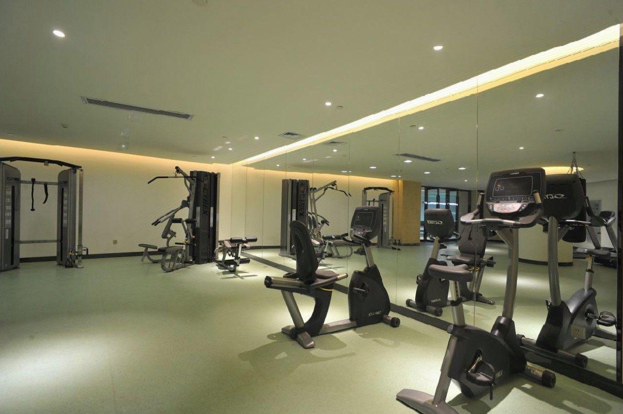 Guolong Hotel 15/33