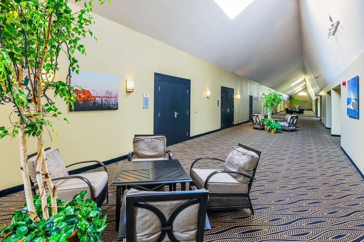 Quality Inn & Suites Garden Of The Gulf 33/46