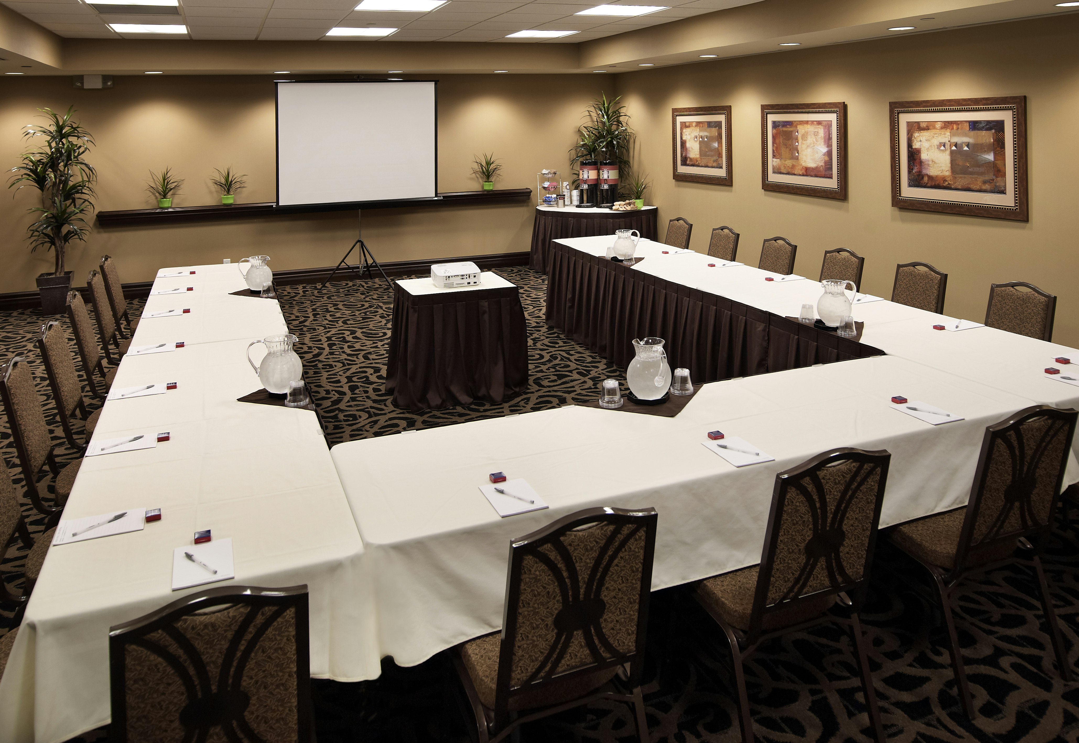 Hampton Inn by Hilton North Bay 38/47