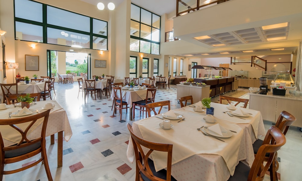 Ilaria Hotel 8/17