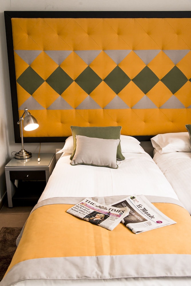 NO 9 COLOSSEO LUXURY SUITES 21/50