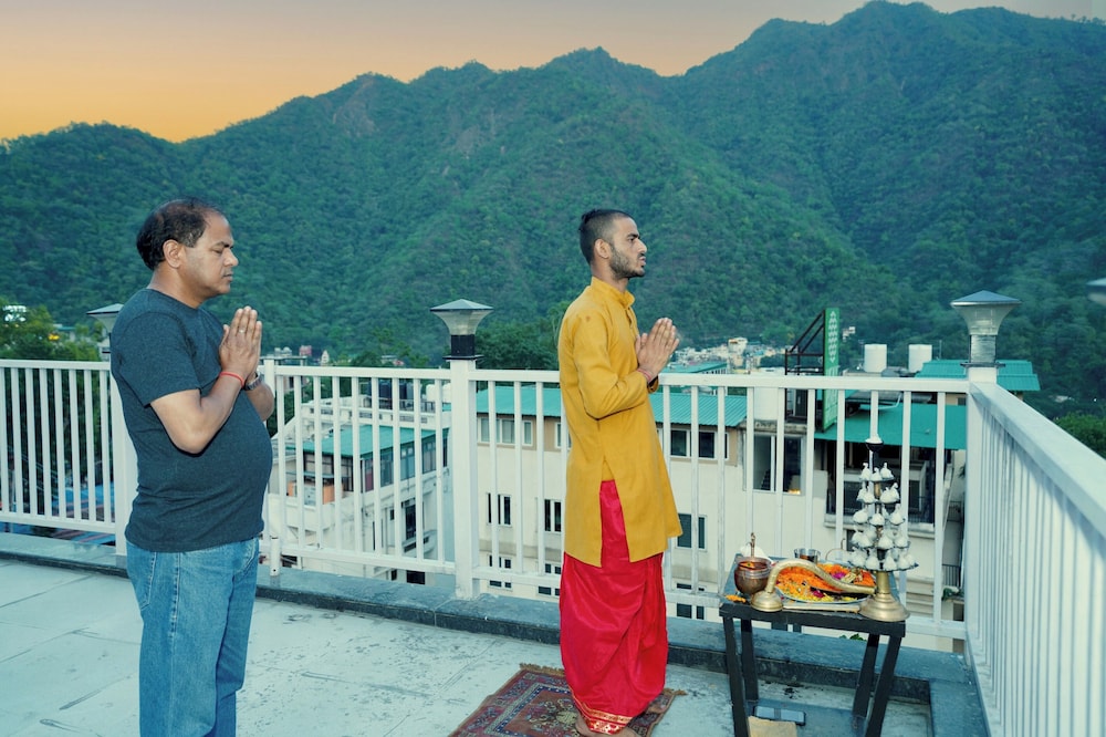 One Earth City Heart Rishikesh 25/50