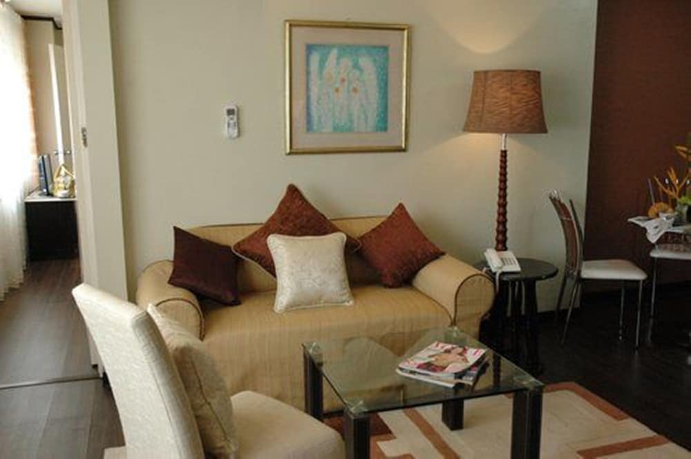 Manila Manor Hotel 23/35