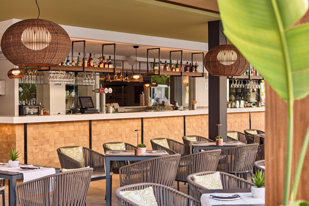 Tomir Portals Suites - Adults Only (+16) 67/80