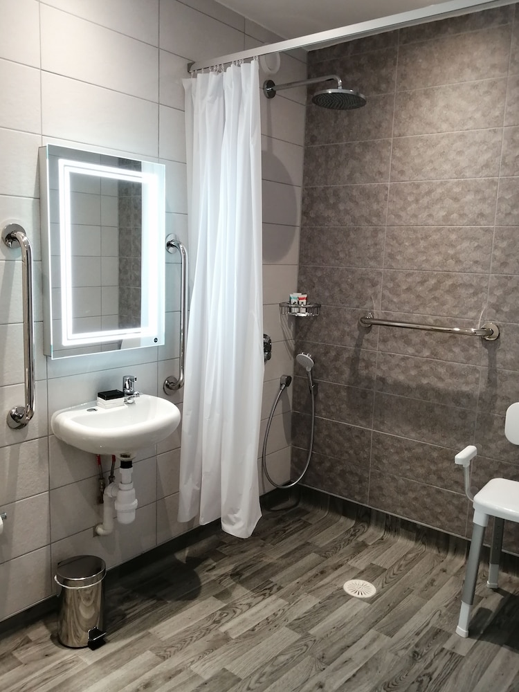 Best Western Plus Angel Hotel 17/64