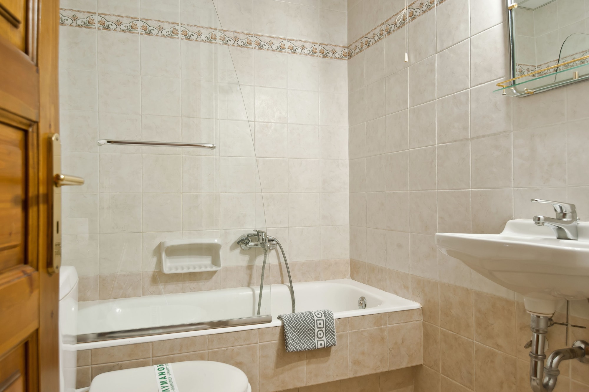 غرفة ثلاثية بسرير مزدوج وسرير فردي، Pan Hotel 7/8