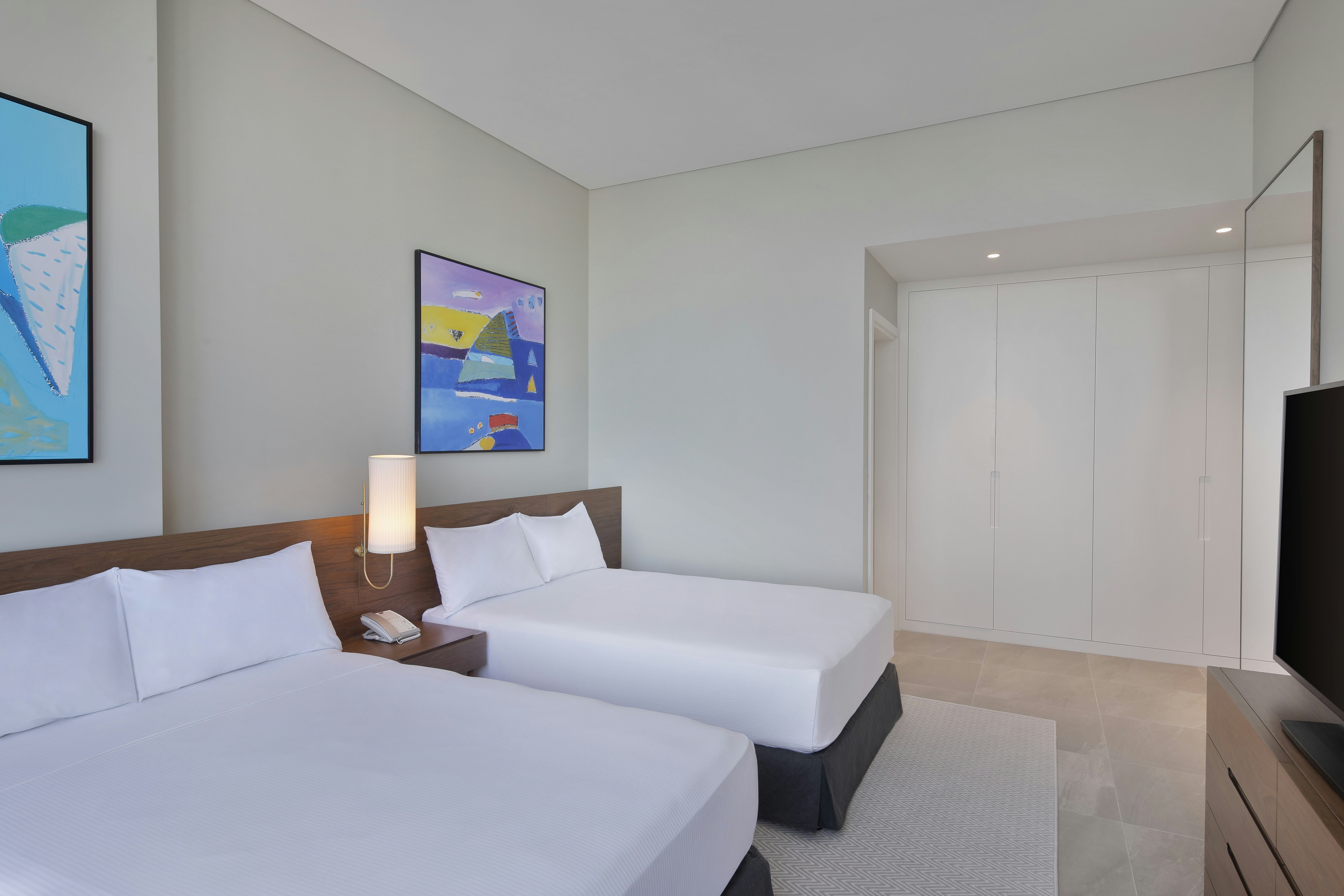 2 Bedrooms, Sky, Suite, Sea View