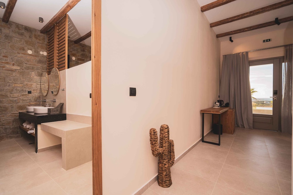Kouros Blanc Paros 56/56