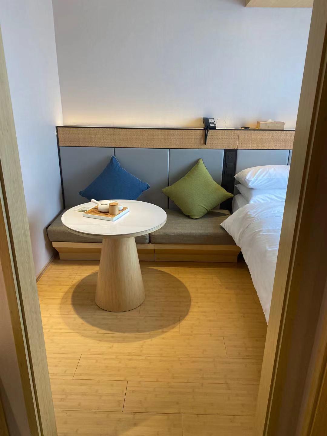JI Hotel Shanghai Hongqiao Airport 14/28