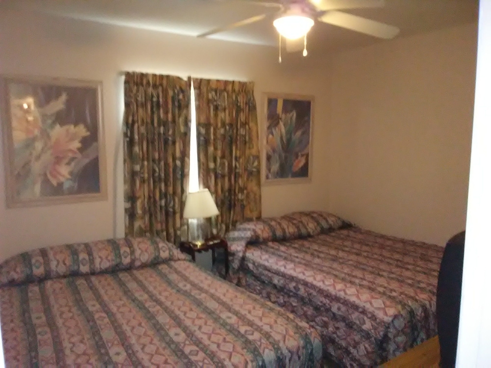 Sands Inn & Suites Lake Havasu City 45/60