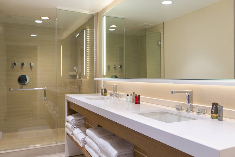 Newport Marriott Hotel and Spa 14/53