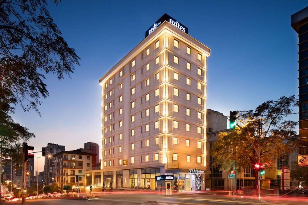 Nish Palace Exclusive Suites 2/48