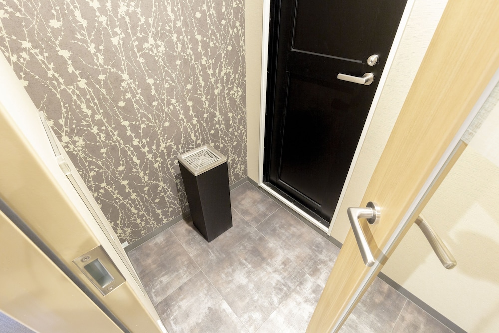 M's Hotel Gojo Naginatagiri 24/35