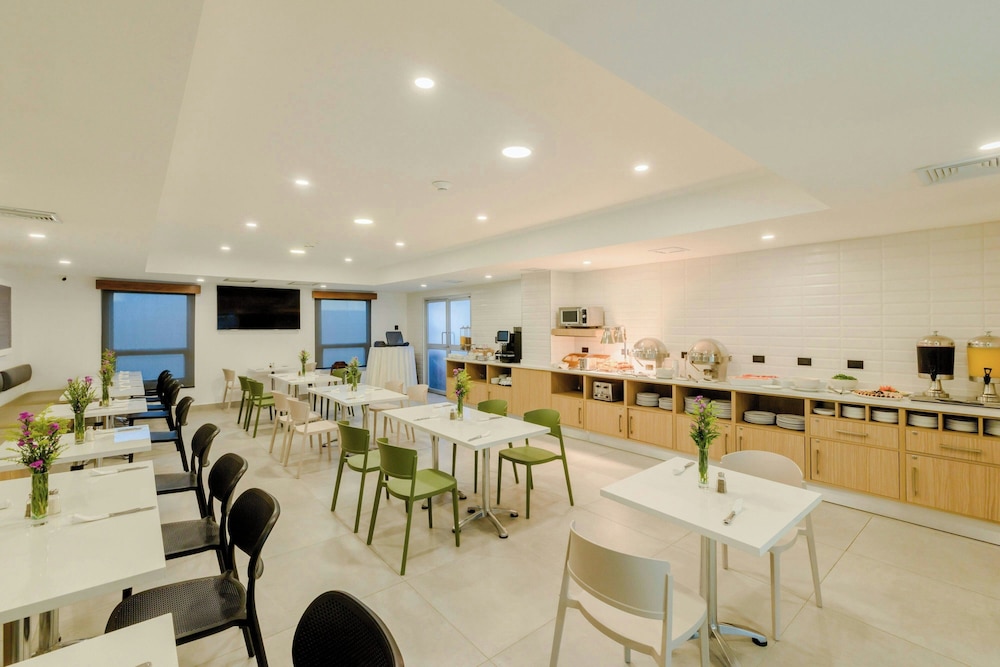 Hotel Hex 55/74