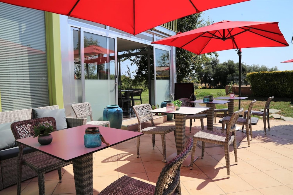 Hotel Les Jardins de La Madrague 50/65