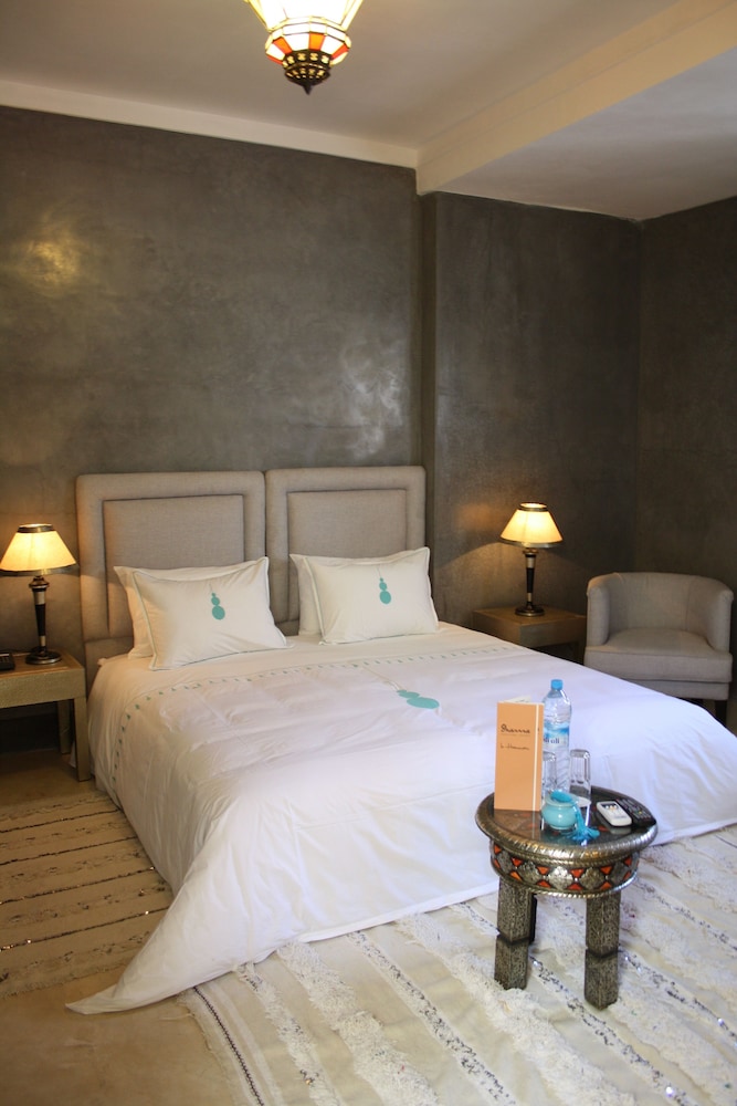 Riad Shama 9/75