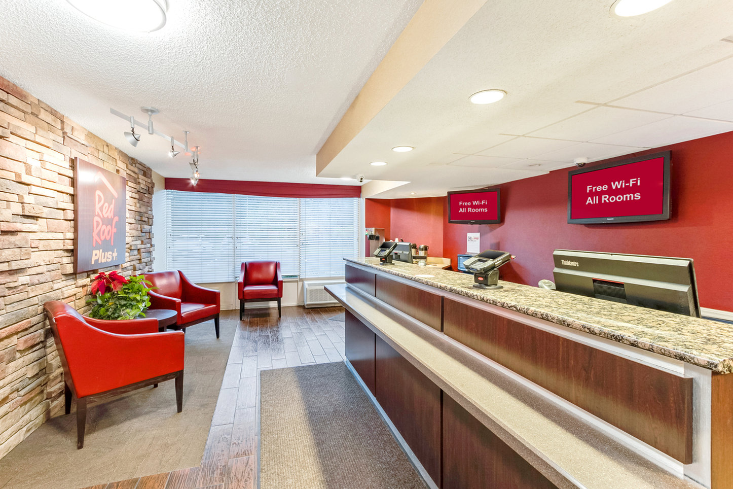 Lobby at Red Roof PLUS Mt Pleasant - Patriots Point, MOUNT PLEASANT - SC