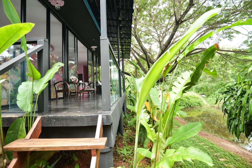 Bed Villa Resort Chaing Rai 58/74