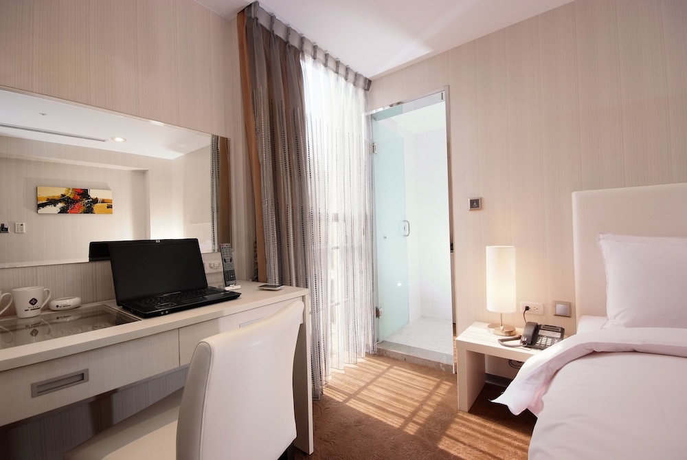 Hotel Leisure Taichung 40/54