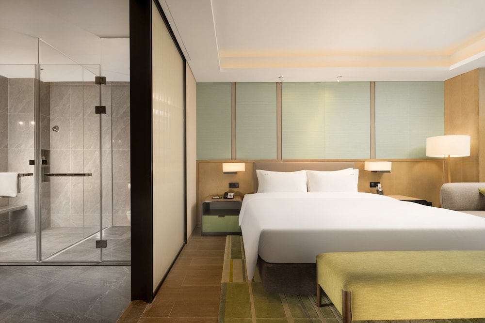 Holiday Inn FOSHAN NANHAI CENTRAL 17/81