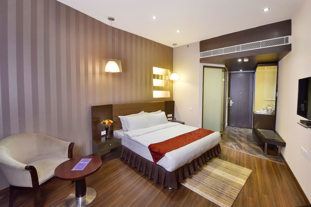 Five Elements Hotels North Avenue Delhi 7/25