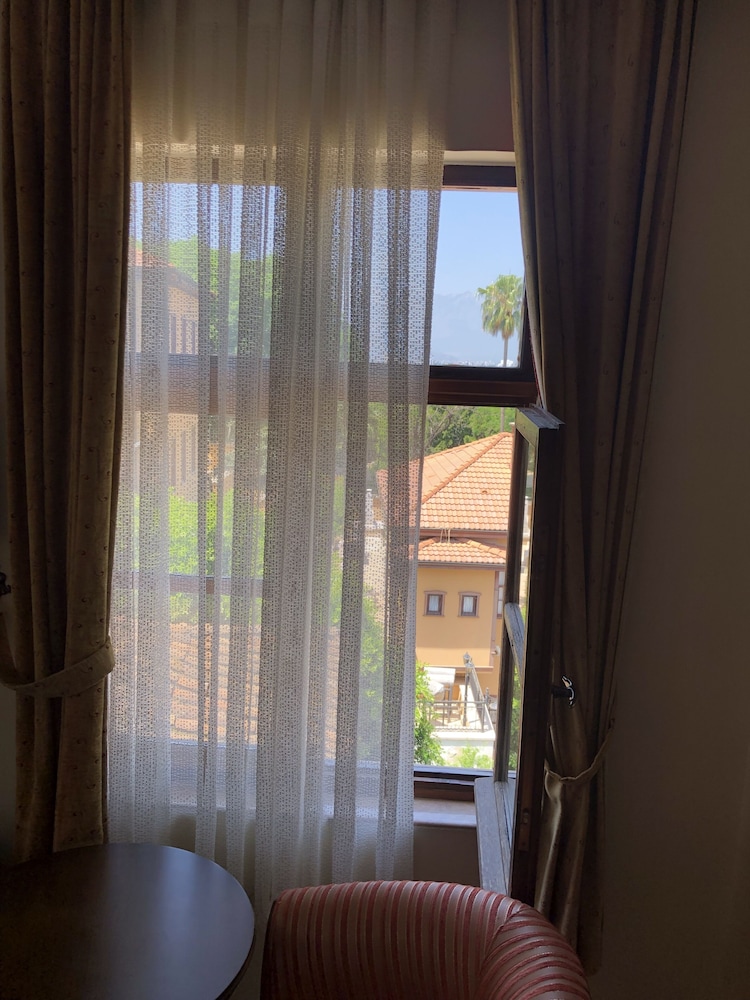 Reutlingen Hof Hotel 28/38