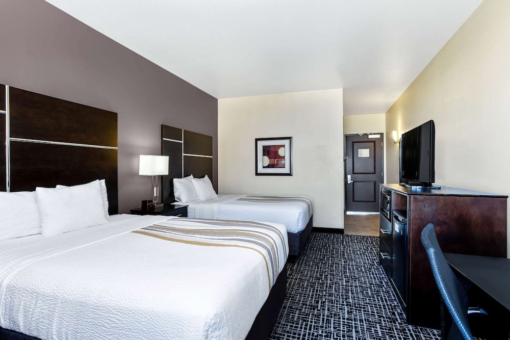 ROOM, 2 QUEEN BEDS, ACCESSIBLE