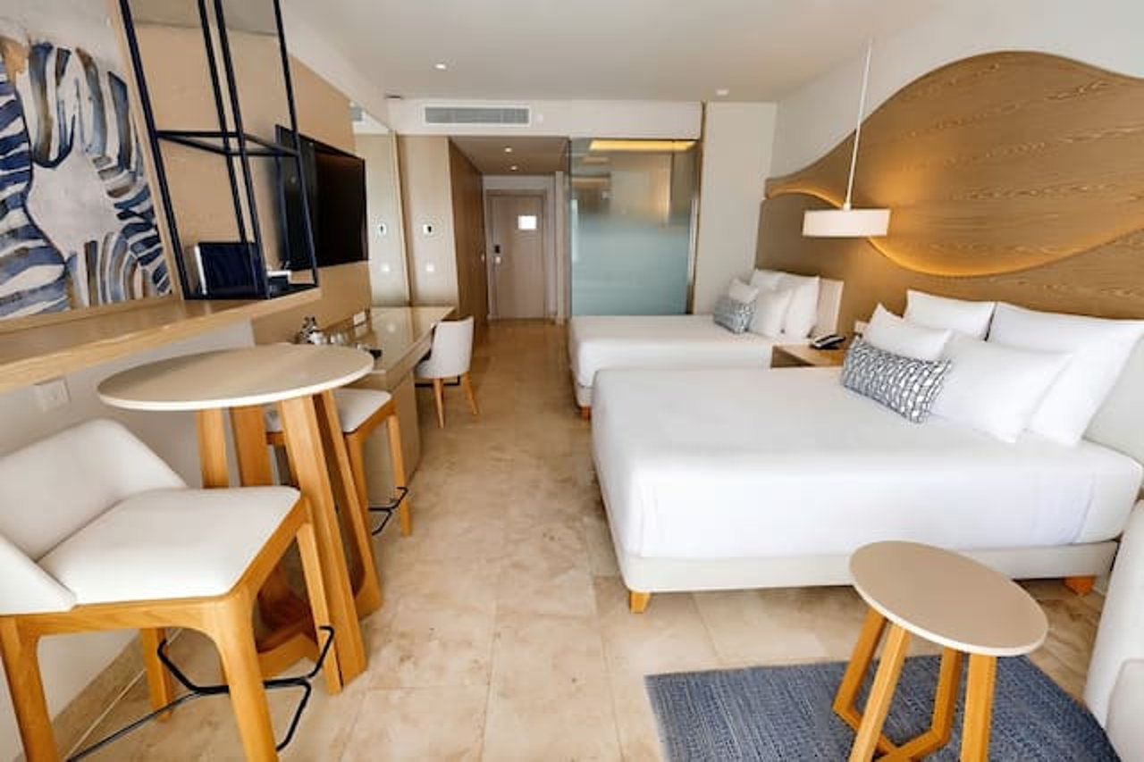 Amare Cancun Adults Only All-Inclusive Resort, Curio by Hilton 4/20