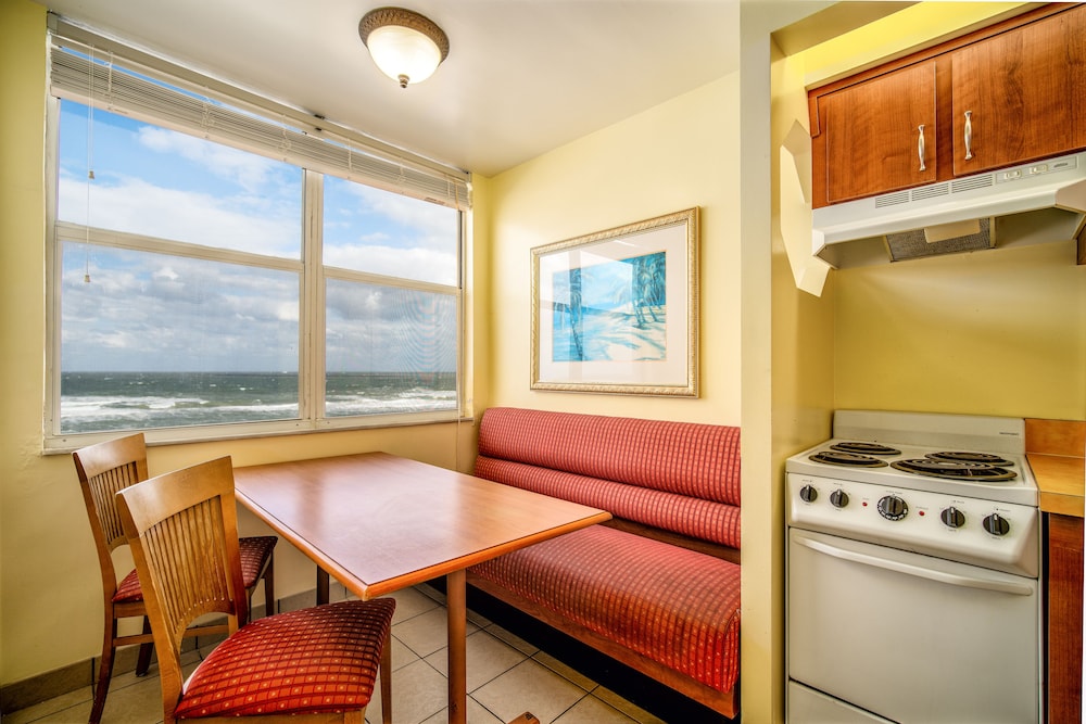 Perry S Ocean Edge Resort 29/54