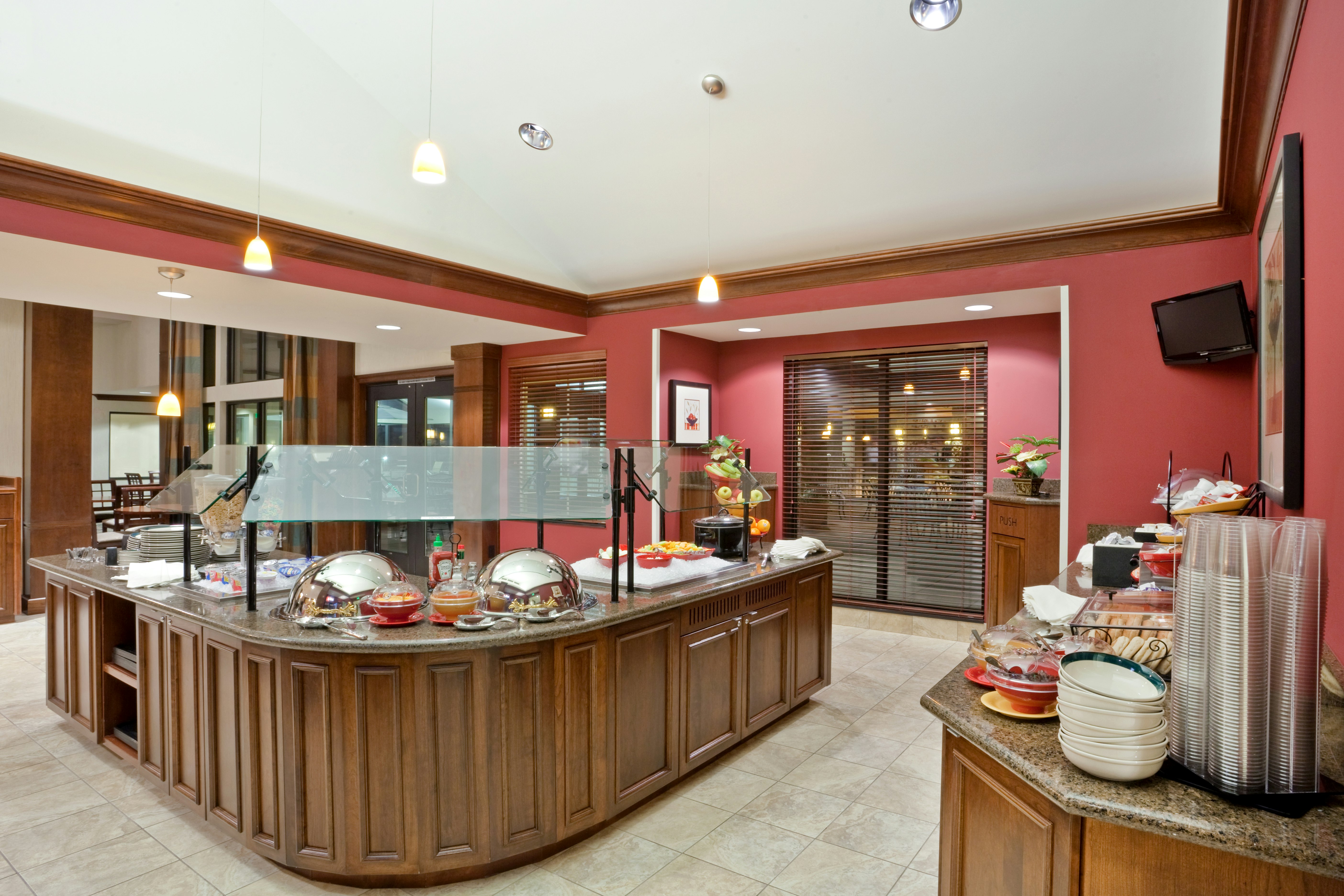Staybridge Suites Everett - Paine Field 17/80