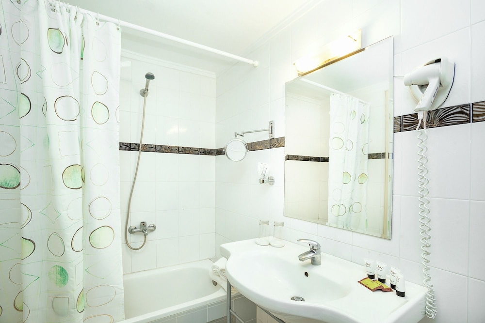 Xenios Possidi Paradise Hotel 50/50