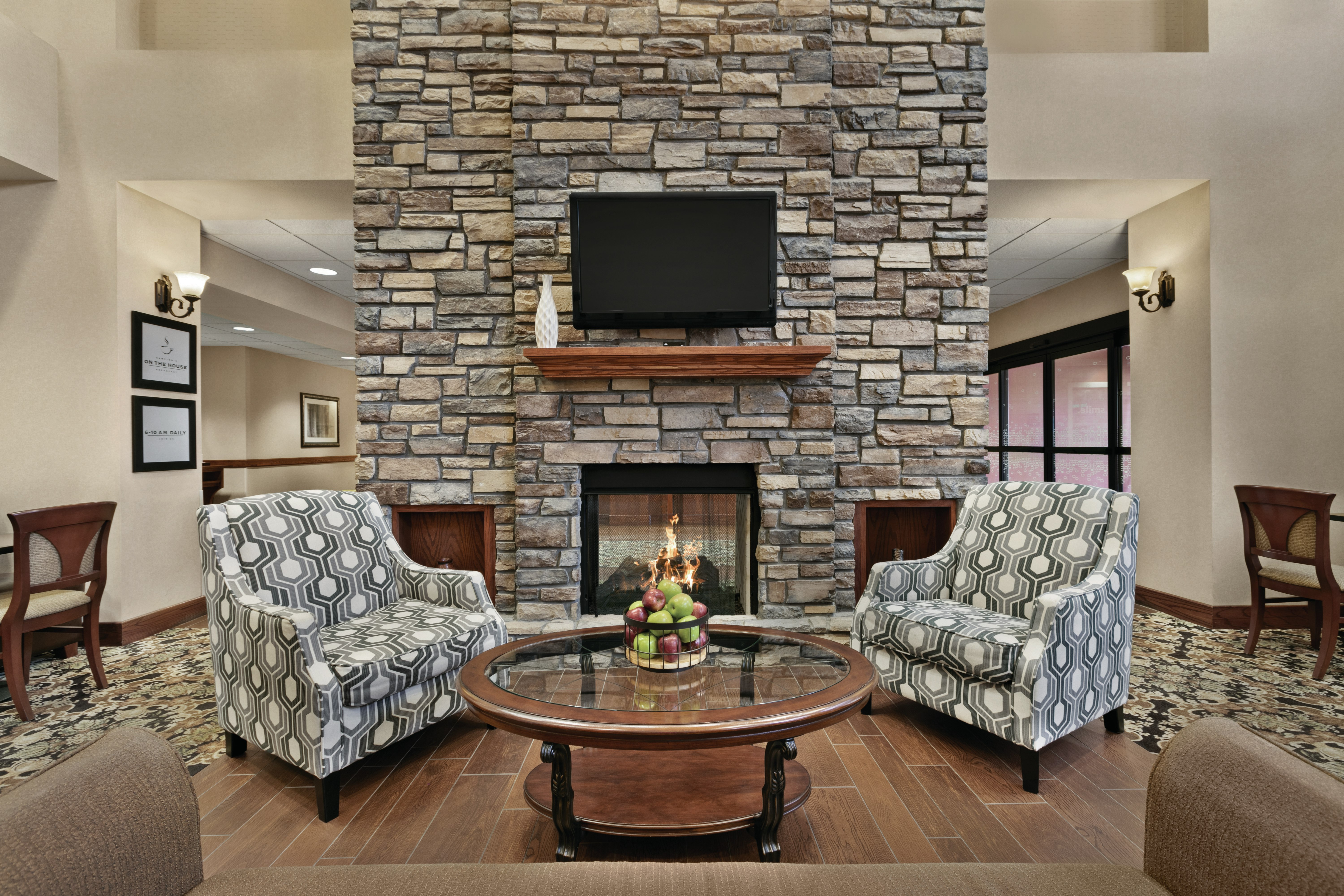 Hampton Inn and Suites Enid 34/50