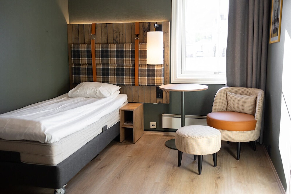 Scandic Svolvaer 9/50