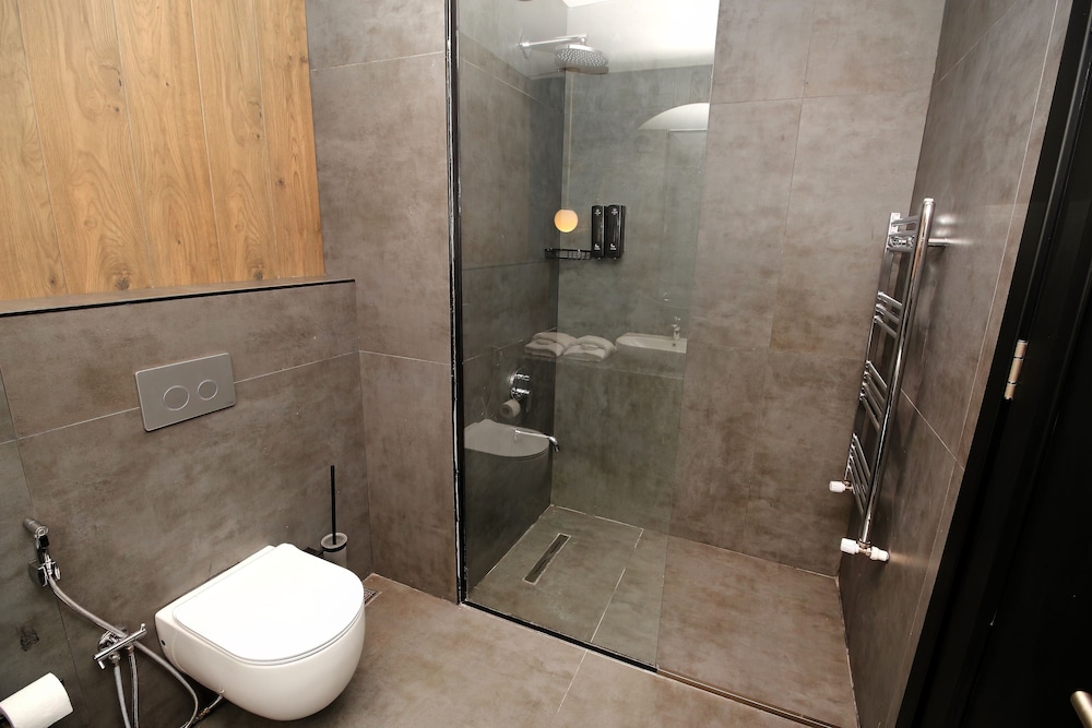 Inanlar City Hotel 42/46