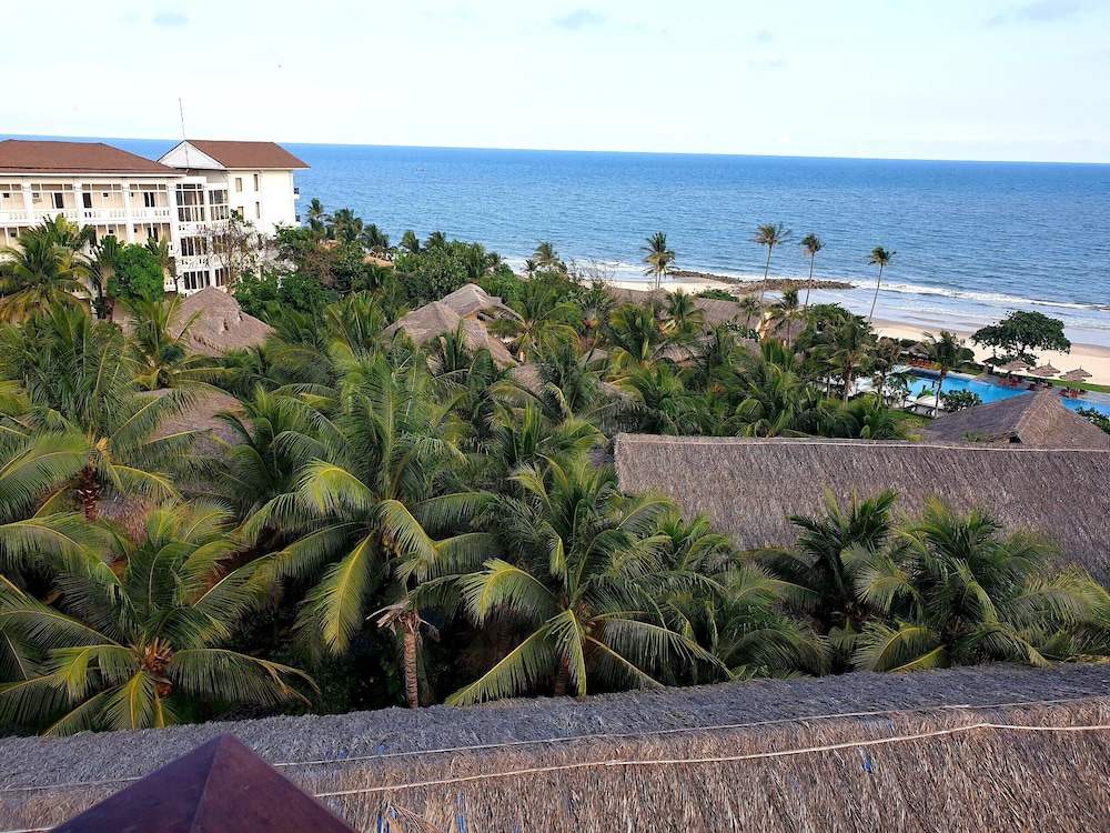 Aroma Beach Resort & Spa 46/50